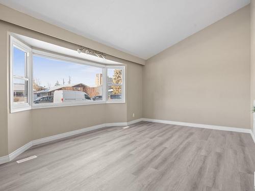 10735 165 Street, Edmonton, AB - Indoor Photo Showing Other Room