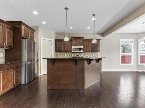 6111 11 Avenue, Edmonton, AB - Indoor Photo Showing Kitchen With Upgraded Kitchen