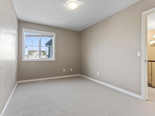 6111 11 Avenue, Edmonton, AB - Indoor Photo Showing Other Room