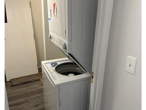 906 8340 Jasper Avenue, Edmonton, AB - Indoor Photo Showing Laundry Room