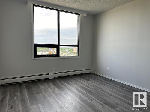 906 8340 Jasper Avenue, Edmonton, AB - Indoor Photo Showing Other Room