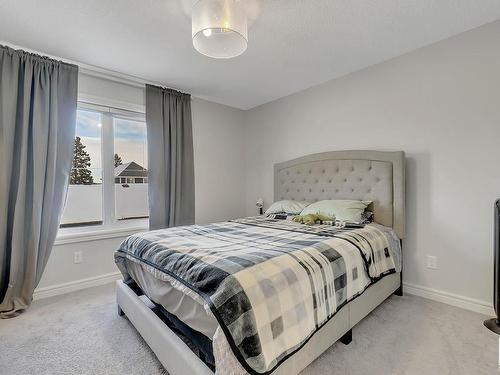 5650 Juchli Avenue, Edmonton, AB - Indoor Photo Showing Bedroom