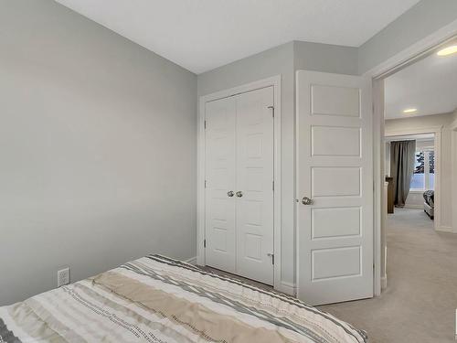 5650 Juchli Avenue, Edmonton, AB - Indoor Photo Showing Bedroom