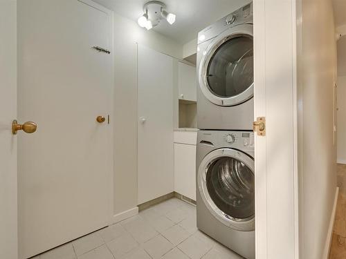 1 11960 100 Avenue, Edmonton, AB - Indoor Photo Showing Laundry Room