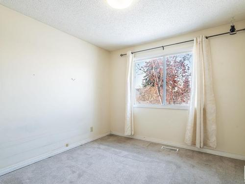 10631 155 Street, Edmonton, AB - Indoor Photo Showing Other Room