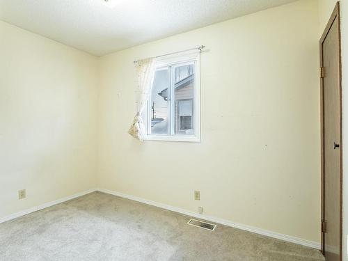 10631 155 Street, Edmonton, AB - Indoor Photo Showing Other Room