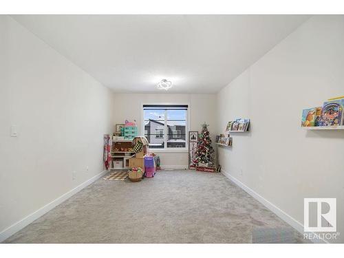 6032 King Landing, Edmonton, AB - Indoor Photo Showing Other Room