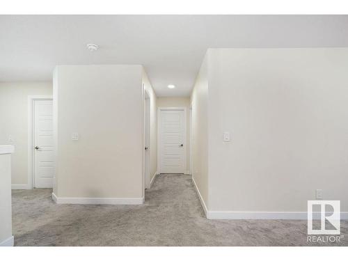 6032 King Landing, Edmonton, AB - Indoor Photo Showing Other Room