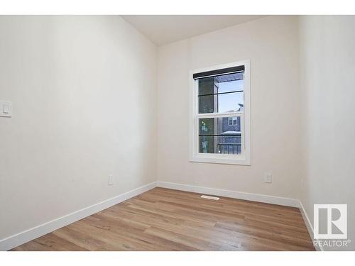 6032 King Landing, Edmonton, AB - Indoor Photo Showing Other Room