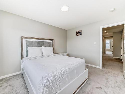 3234 Kulay Way, Edmonton, AB - Indoor Photo Showing Bedroom