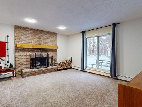 47 52224 Rge Road 275, Rural Parkland County, AB - Indoor With Fireplace