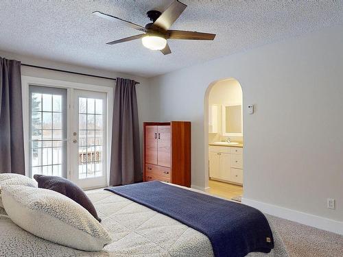 47 52224 Rge Road 275, Rural Parkland County, AB - Indoor Photo Showing Bedroom