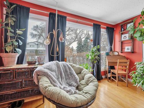 11928 86 Street, Edmonton, AB - Indoor