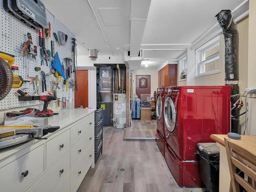 11928 86 Street, Edmonton, AB - Indoor Photo Showing Laundry Room