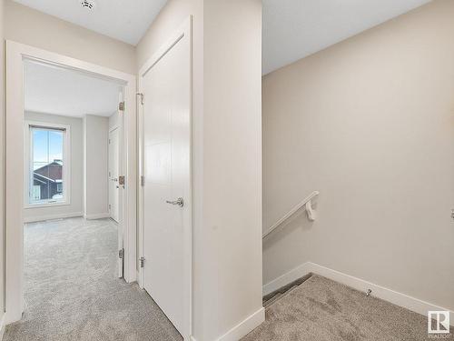 57 1051 Graydon Hill Boulevard, Edmonton, AB - Indoor Photo Showing Other Room