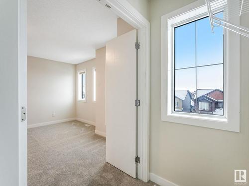 57 1051 Graydon Hill Boulevard, Edmonton, AB - Indoor Photo Showing Other Room