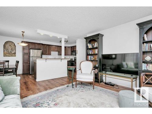 #305 10125 109 St Nw, Edmonton, AB 