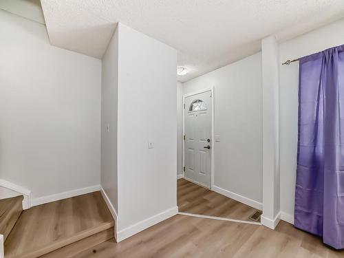 14625 55 Street, Edmonton, AB - Indoor Photo Showing Other Room