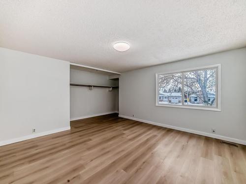 14625 55 Street, Edmonton, AB - Indoor Photo Showing Other Room