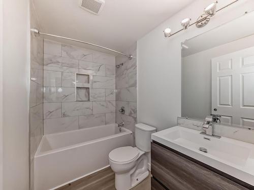 14625 55 Street, Edmonton, AB - Indoor Photo Showing Bathroom