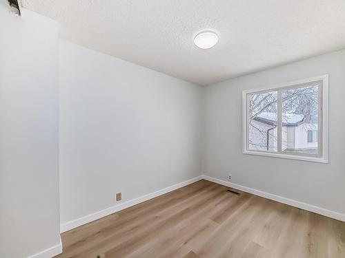 14625 55 Street, Edmonton, AB - Indoor Photo Showing Other Room