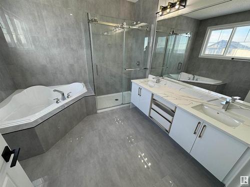 17 Baker Street, Ardrossan, AB - Indoor Photo Showing Bathroom