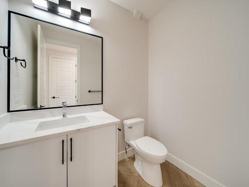 17 Baker Street, Ardrossan, AB - Indoor Photo Showing Bathroom