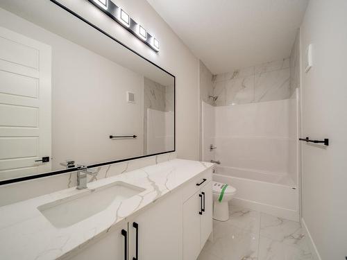 17 Baker Street, Ardrossan, AB - Indoor Photo Showing Bathroom