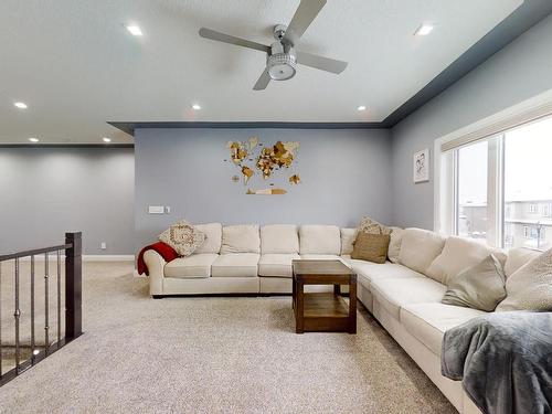 1966 Adamson Terrace Sw, Edmonton, AB - Indoor Photo Showing Living Room