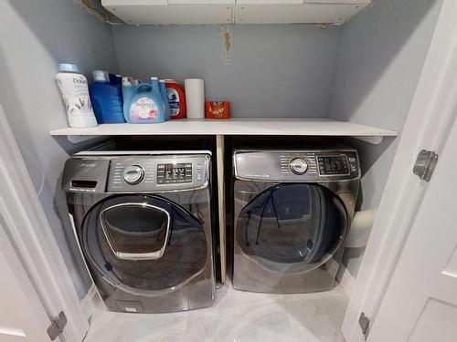 1966 Adamson Terrace Sw, Edmonton, AB - Indoor Photo Showing Laundry Room