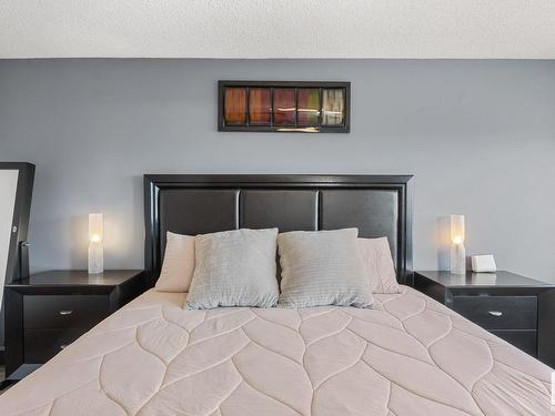 3772 20 Street, Edmonton, AB - Indoor Photo Showing Bedroom