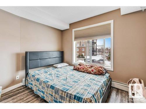 203 534 Watt Boulevard, Edmonton, AB - Indoor Photo Showing Bedroom