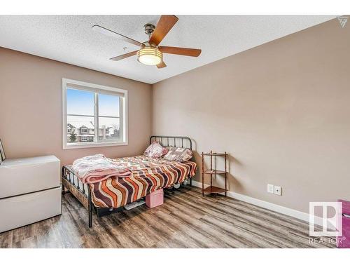 203 534 Watt Boulevard, Edmonton, AB - Indoor Photo Showing Bedroom