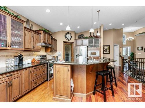 81 Walters Place, Leduc, AB - Indoor Photo Showing Kitchen With Upgraded Kitchen