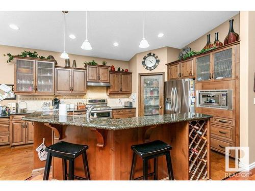 81 Walters Place, Leduc, AB - Indoor Photo Showing Kitchen With Upgraded Kitchen