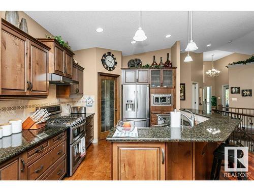 81 Walters Place, Leduc, AB - Indoor Photo Showing Kitchen With Upgraded Kitchen