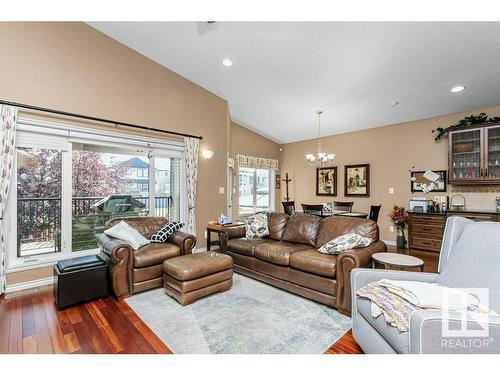 81 Walters Place, Leduc, AB - Indoor Photo Showing Living Room