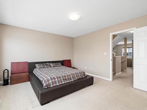 7323 21 Avenue, Edmonton, AB - Indoor Photo Showing Bedroom