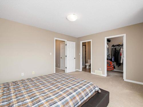 7323 21 Avenue, Edmonton, AB - Indoor Photo Showing Bedroom