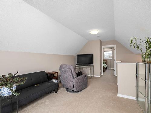 7323 21 Avenue, Edmonton, AB - Indoor