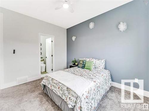 2132 20 Avenue, Edmonton, AB - Indoor Photo Showing Bedroom