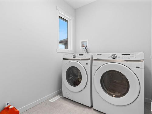 22612 94 Avenue, Edmonton, AB - Indoor Photo Showing Laundry Room