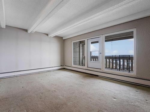 1712 9918 101 Street, Edmonton, AB -  Photo Showing Other Room