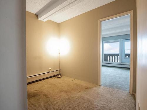 1712 9918 101 Street, Edmonton, AB - Indoor Photo Showing Other Room