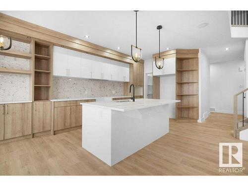 38 Ashbury Crescent, Spruce Grove, AB - Indoor Photo Showing Kitchen