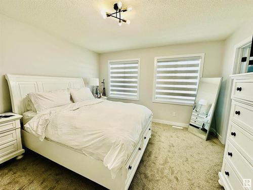 58 Patriot Way, Spruce Grove, AB - Indoor Photo Showing Bedroom