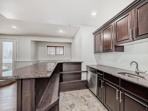 28 26323 Twp Road 532 A, Rural Parkland County, AB - Indoor Photo Showing Kitchen