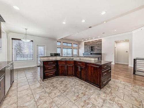 28 26323 Twp Road 532 A, Rural Parkland County, AB - Indoor Photo Showing Kitchen