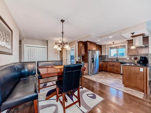 510 10142 111 Street, Edmonton, AB - Indoor Photo Showing Kitchen