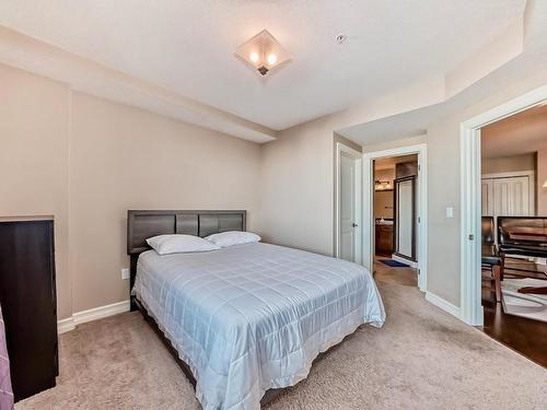 510 10142 111 Street, Edmonton, AB - Indoor Photo Showing Bedroom